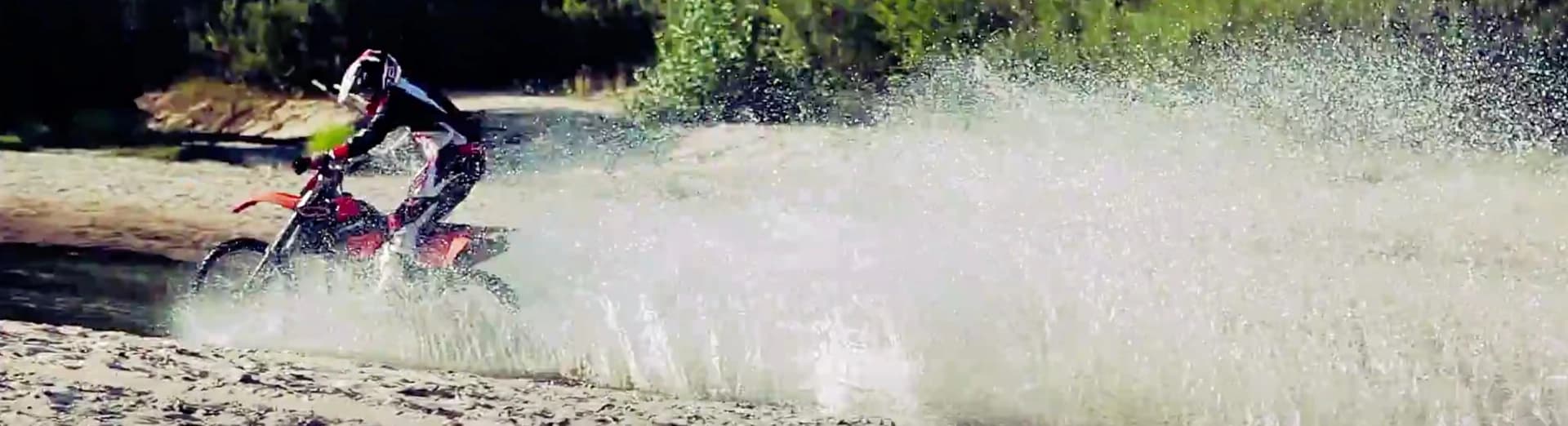 Sław - droga jednośladem