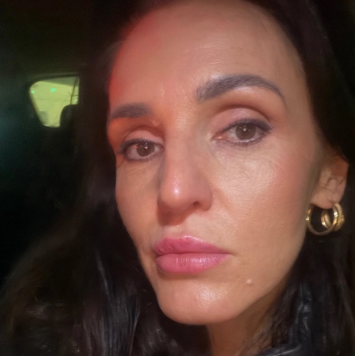 Paula Schmidt AromaHealth